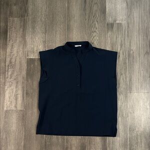 Chic Navy Sleeveless Blouse